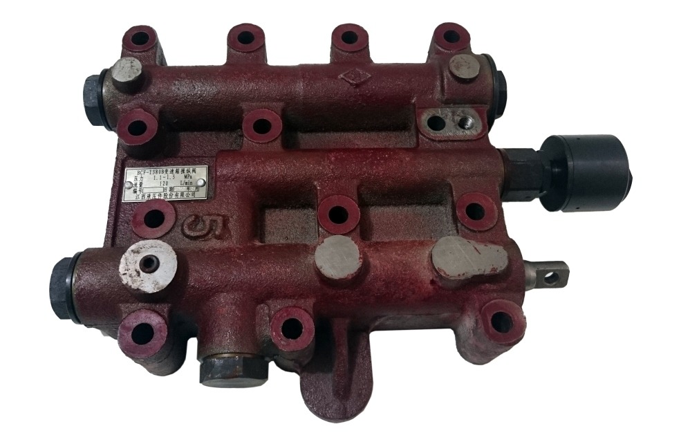 Grupo de Válvulas da Transmissão XGMA 932III/935H – Código 12C0185